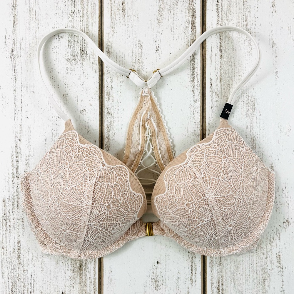 32D Victoria’s Secret Very Sexy Push Up Bra - Picture 5 of 8